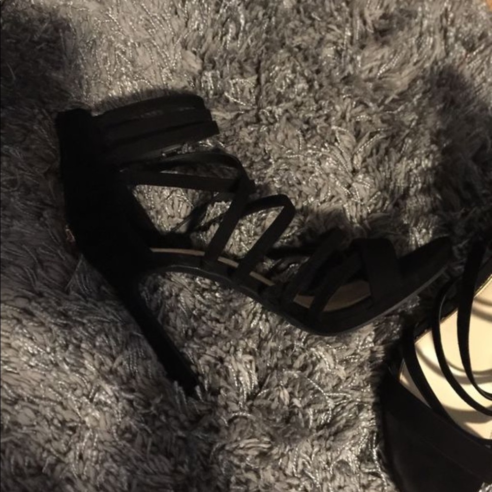 Jessica Simpson 8 1/2 black suede high heels sexy